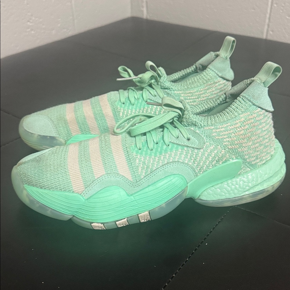 adidas Trae Young 2